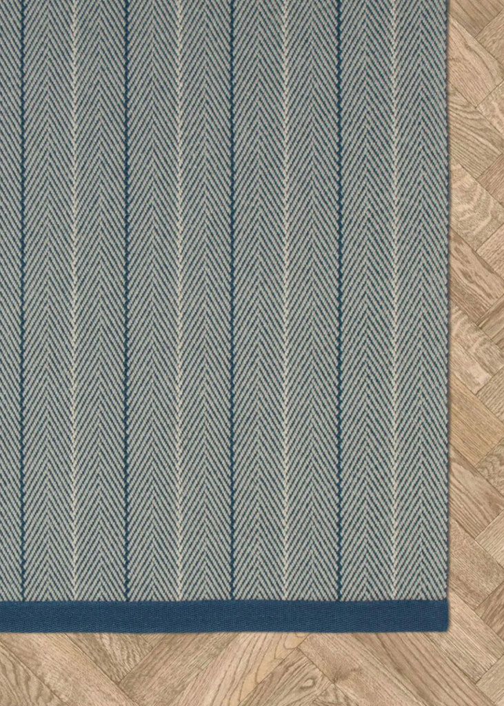 Dart Ground Hand Woven