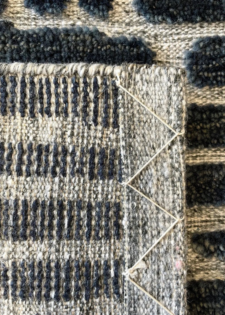 Dorado 569J Hand Knotted