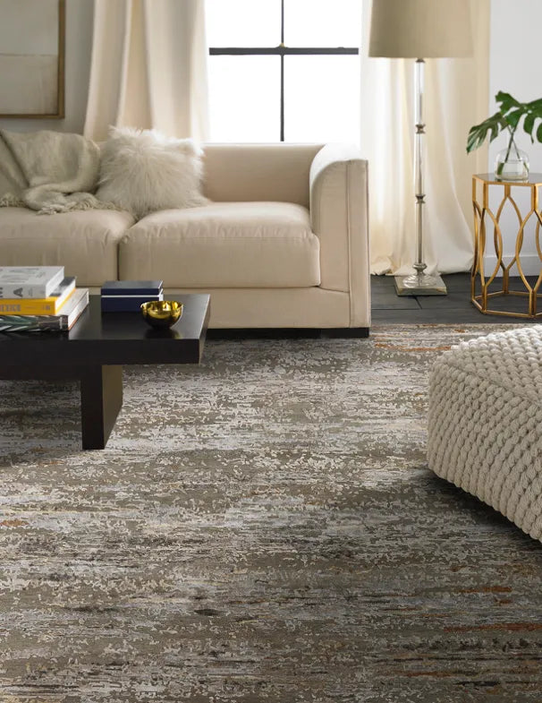 Elan Hand Knotted