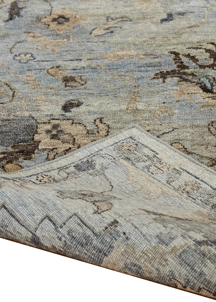 Eloquent Hand Knotted
