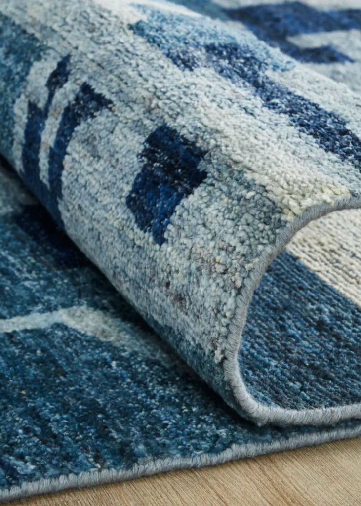 Everest Hand Knotted