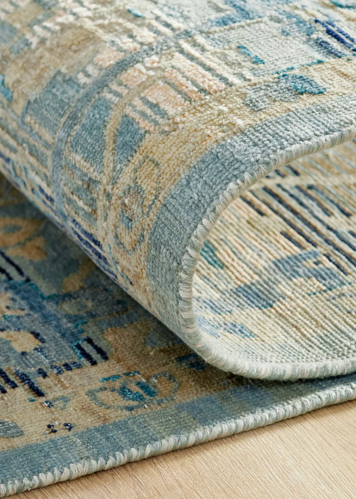 Giza Hand Knotted