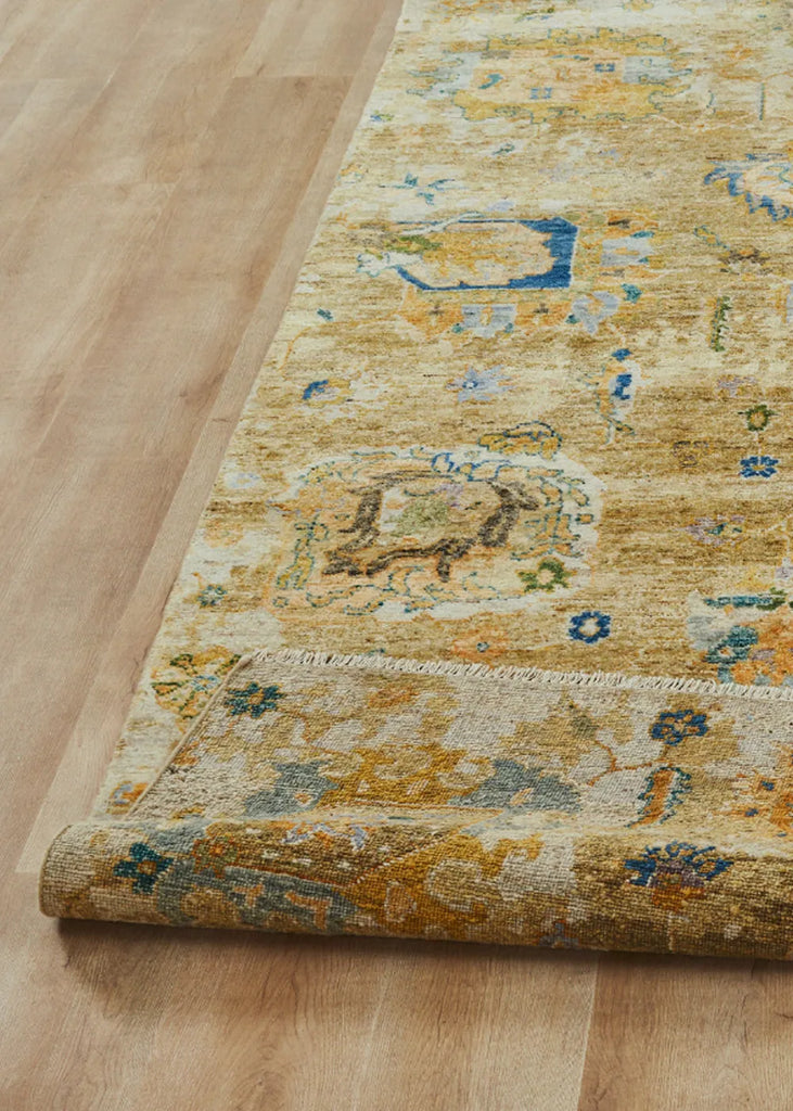 Ichma Hand Knotted