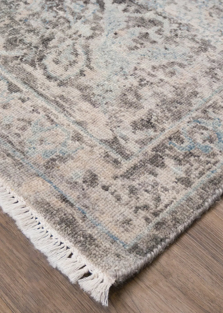 Jeslyn Hand Knotted