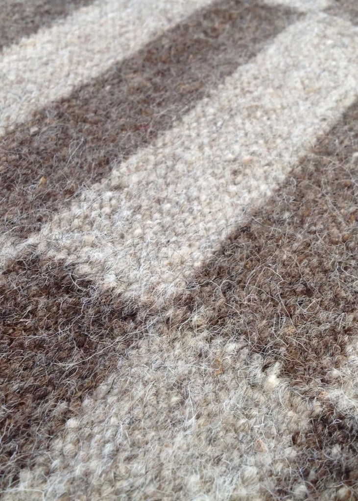Naturale Offset Hand Woven