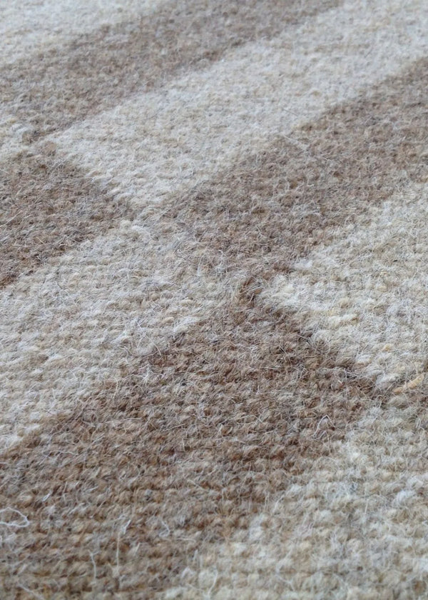 Naturale Offset Hand Woven