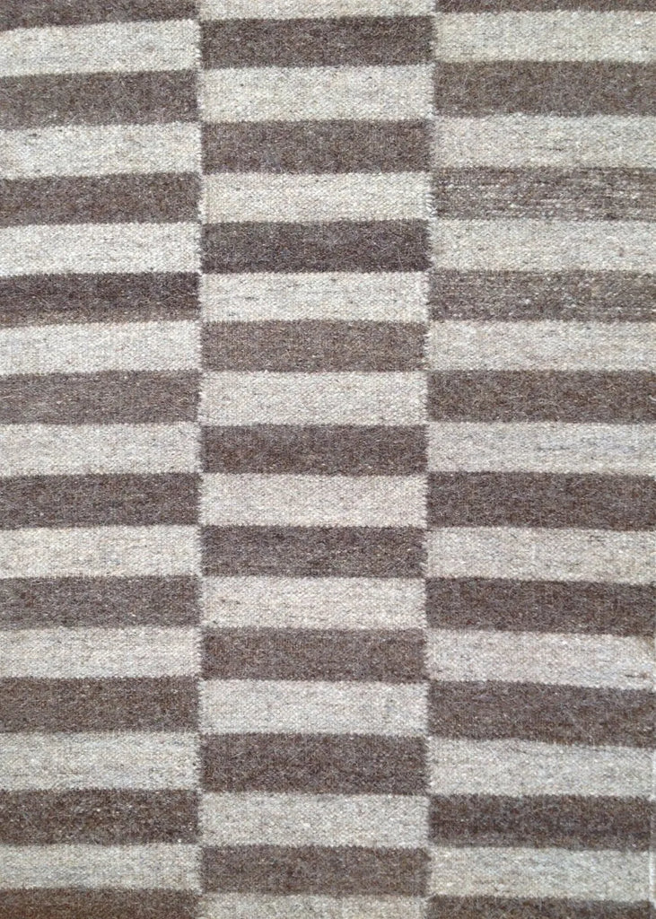 Naturale Offset Hand Woven