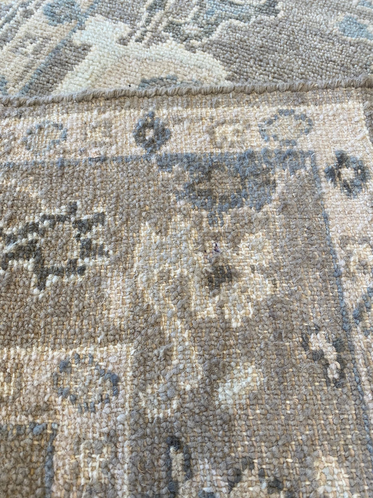 Oushak 175 Hand Knotted
