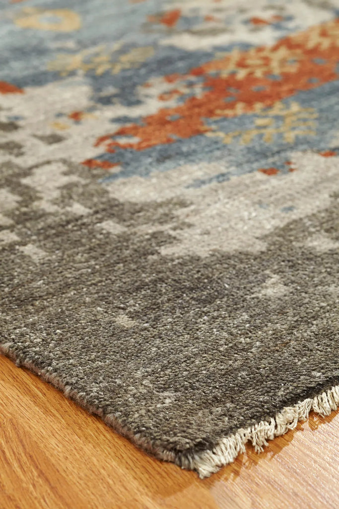 Peach Springs Hand Knotted