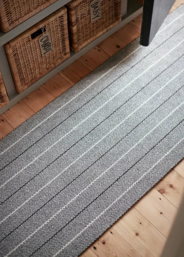 Shetland Dart Ground Hand Woven