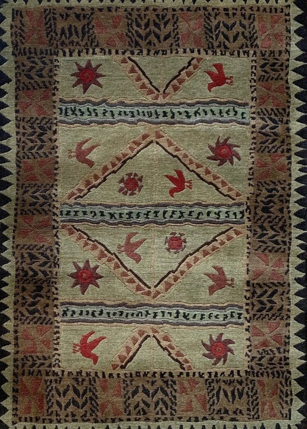 Sundial Hand Knotted