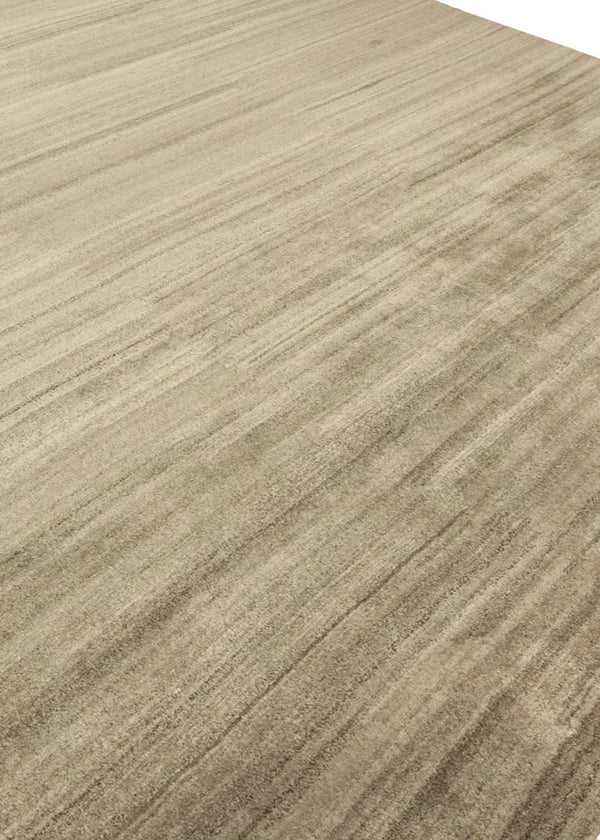 Thallium Hand Knotted