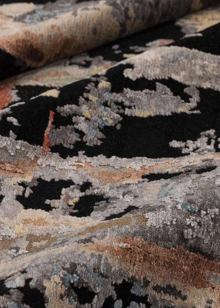 Theo Hand Knotted