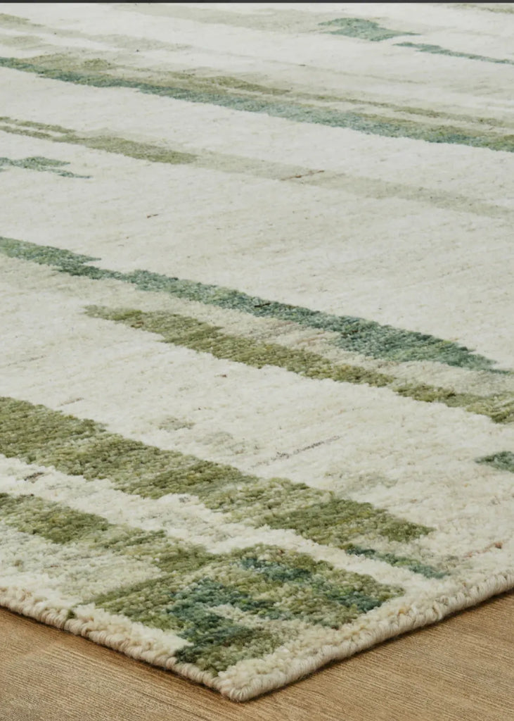 Yangra Hand Knotted