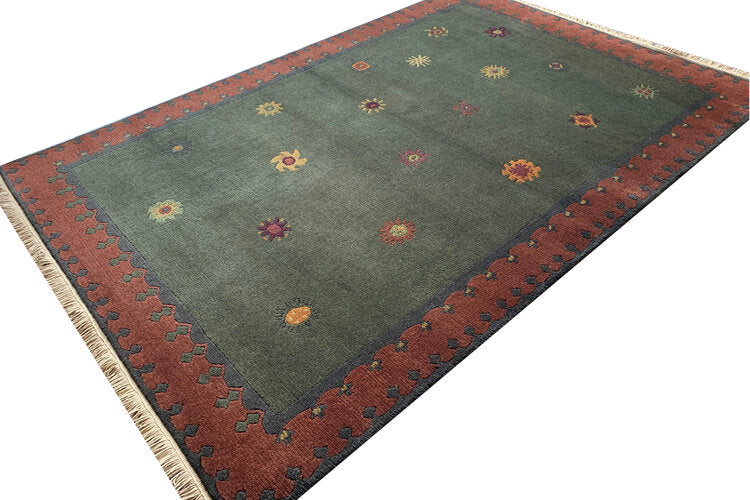 2'6"x10 Sol Moss (s) Hand Knotted