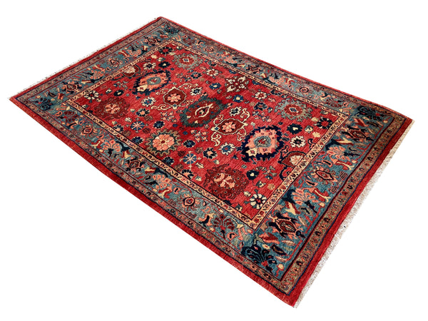 4'3"x6'4" Bidjar Hand Knotted