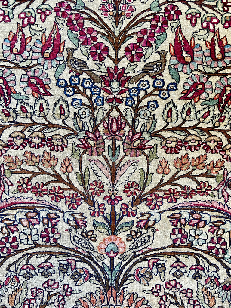 4'7"x7'4" Tree of Life Hand Knotted